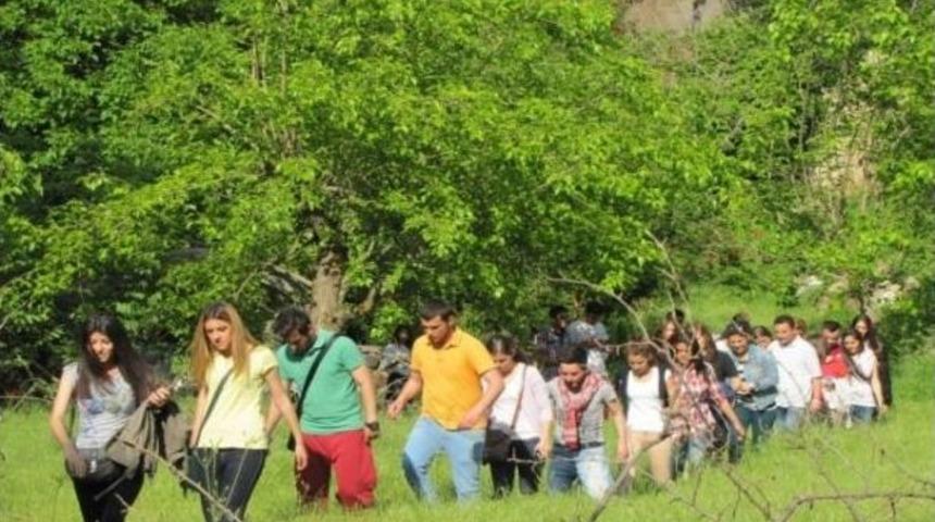 &Ouml;ğrencilerden Doğa Y&uuml;r&uuml;y&uuml;ş&uuml;