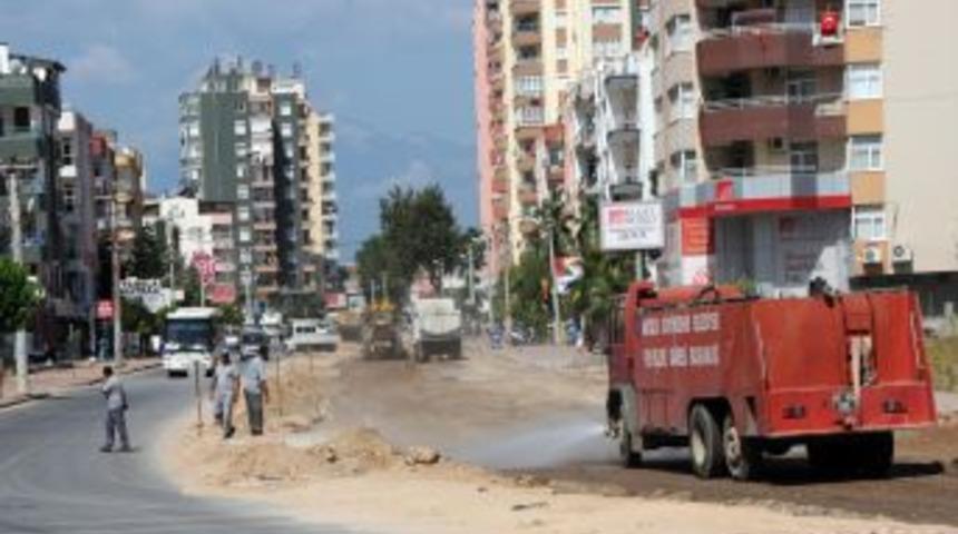 B&uuml;lent Ecevit Bulvarı Asfaltlanıyor