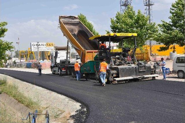 Bursa Caddesi Asfaltlanıyor 1