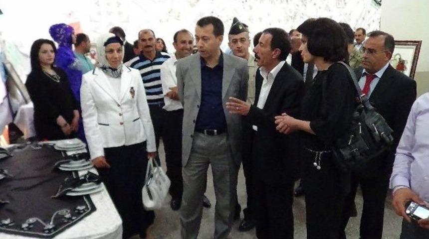 Bulanık&rsquo;ta Yılsonu Sergisi