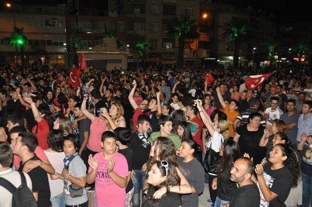 Gezi Parkı’na Bir Destek De Menemen’den