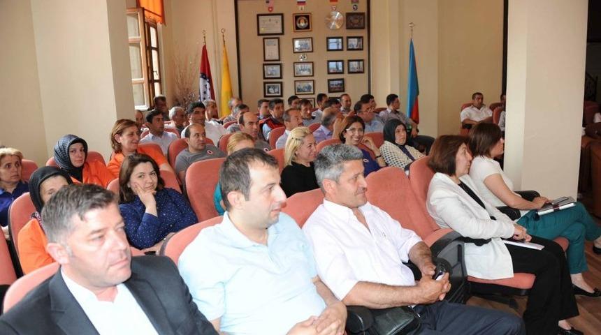 B&uuml;y&uuml;kşehir Belediye Personeline Eğitim Semineri Verildi