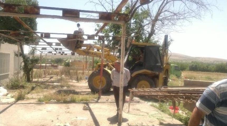 Adliye Binası Meydanı İnşaata Hazır