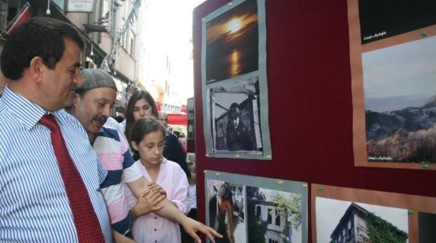 &Uuml;nye'de Fotoğraf Sergisi