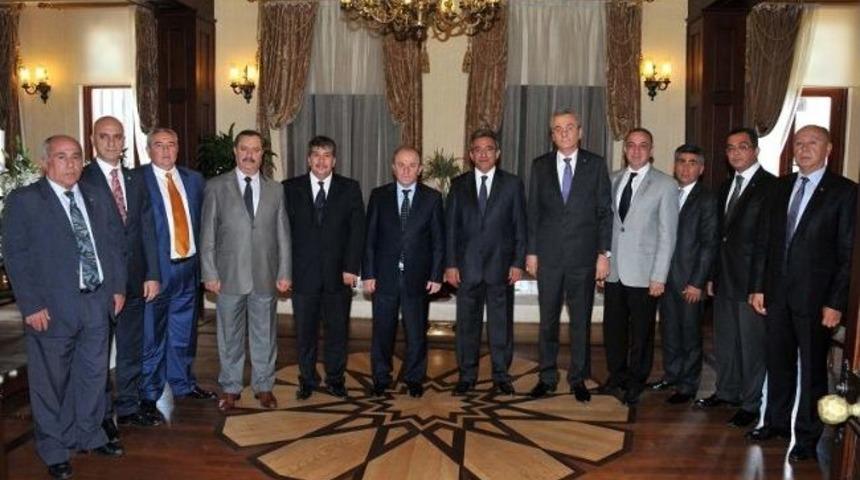 Vali &Ouml;zt&uuml;rk&rsquo;e &lsquo;hoşgeldin&rsquo; Ziyareti