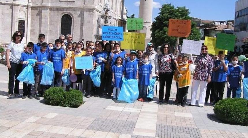 &Ouml;rnek &Ouml;ğrenciler