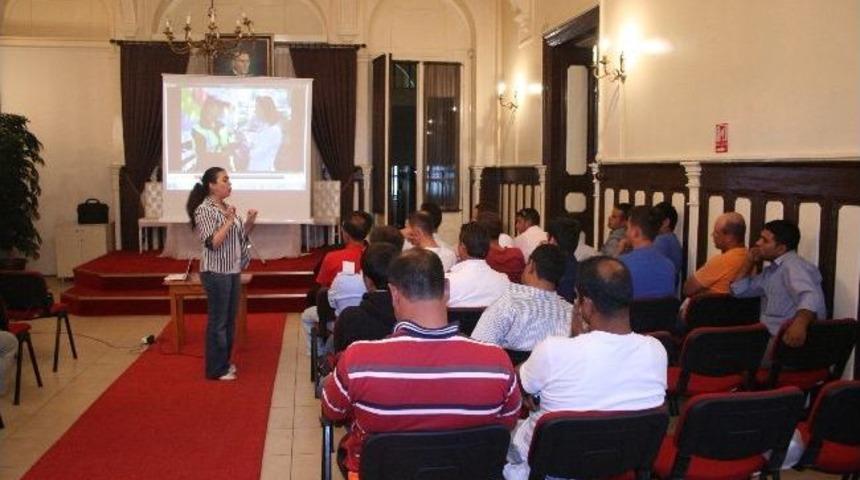 Parkmetre &Ccedil;alışanlarına Eğitim Semineri