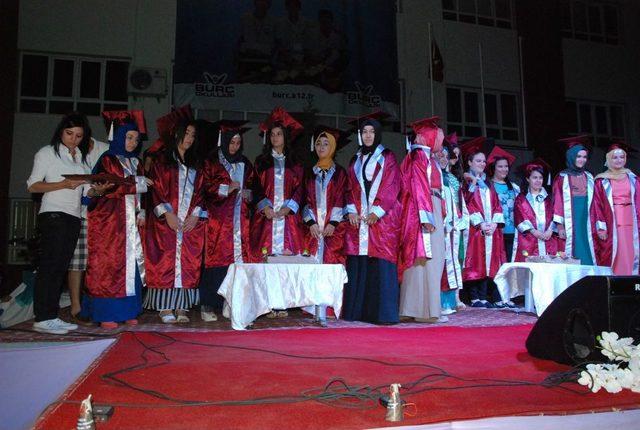 Ceyhan Bur&ccedil; Koleji nde Mezuniyet Coşkusu 1