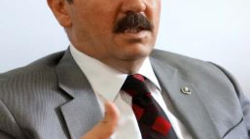 Destici: Marjinal Gruplar Milleti Istismar Ediyor