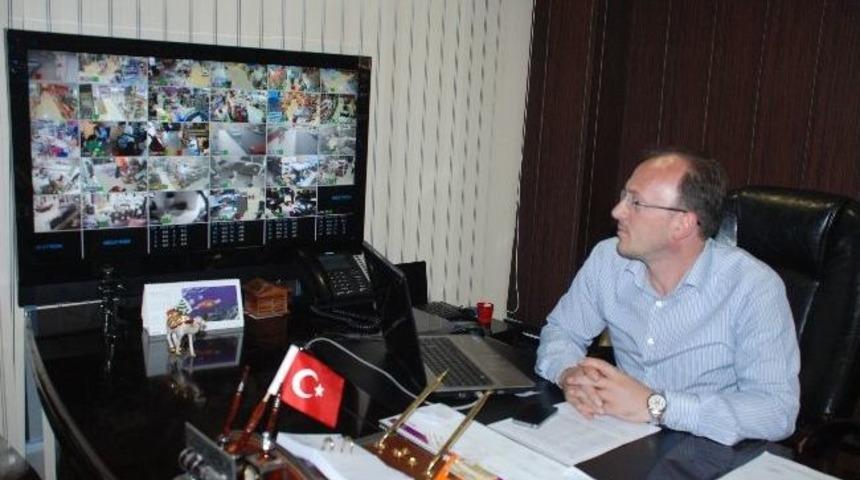 30 Kamerayla Hırsızlarla Baş Edemiyor