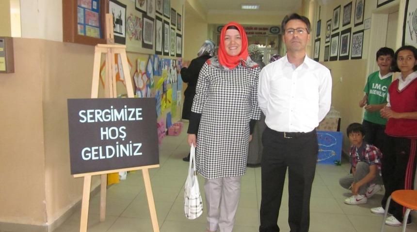 TOKİ &Ouml;mer &Ccedil;am Ortaokulu'nda Resim Sergisi