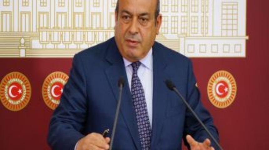 BDP&rsquo;li Kaplan, Başbakan'ın Karşılanmasını Ve Atılan Sloganları Eleştirdi