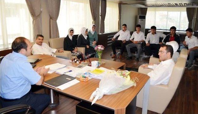 İmam Hatip Lisesi &Ouml;ğrencileri&rsquo;nden Başkan Eyvaz&rsquo;a Teşekk&uuml;r 1