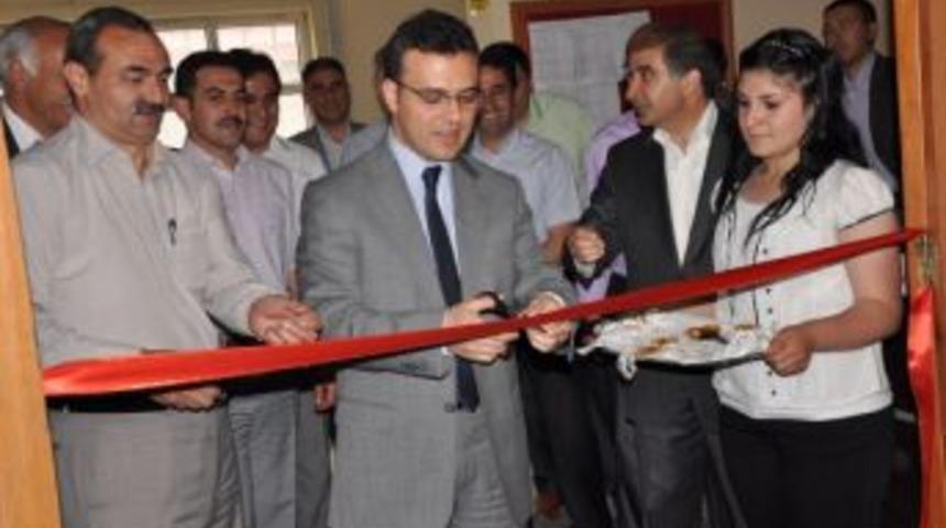 Kağızman Metem Lisesi Yıl Sonu Sergisini A&ccedil;tı