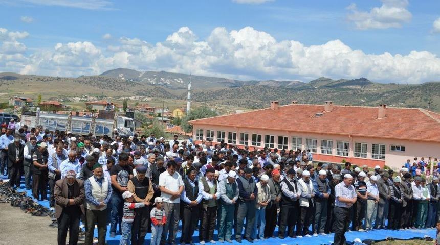 Afyonkarahisar'da Yağmur I&ccedil;in Dua Edildi