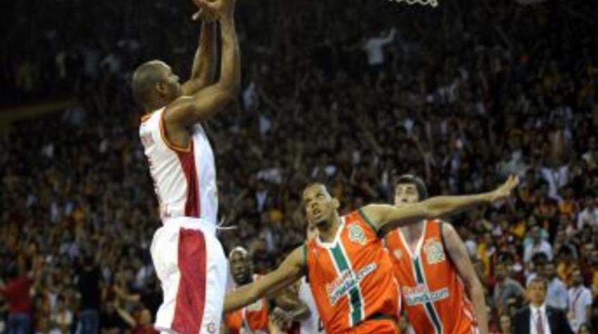 Banvit'i 80-66 Yenen Galatasaray Medical Park Seriyi 2-0&rsquo;a Getirdi