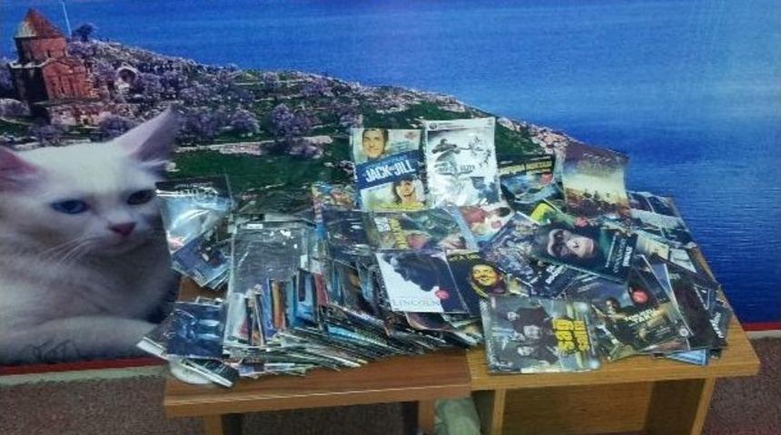 Van'da Korsan Cd Operasyonu