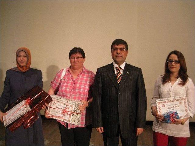 Kastamonu Valisi Erdoğan Bektaş; 1