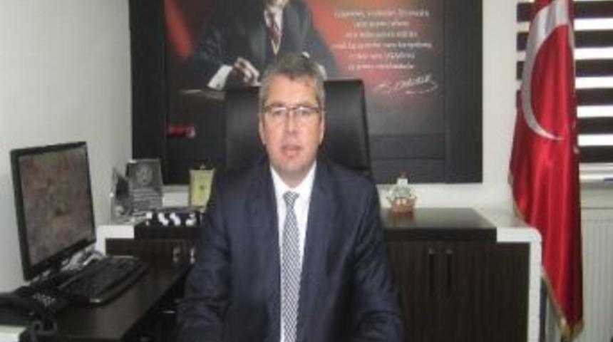 Kdsyb Başkanı Dermenci&ldquo;besilik Canlı Hayvan İthal Edilmesi Gerektiği Y&ouml;n&uuml;nde Yapılan A&ccedil;ıklamaları Yerli &Uuml;retim Sekt&ouml;r&uuml;m&uuml;z Adına &Uuml;z&uuml;nt&uuml; İle Karşılamaktayız&rdquo;