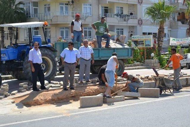 Hükümlüler Belediye İşçisi Oldu