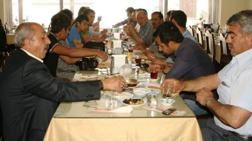 Ak Parti Merkez İl&ccedil;e Başkanı Abdulmenav Keyifli: