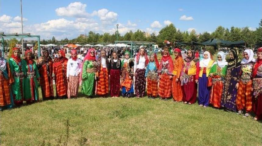 Y&ouml;resel Lezzetler Yarıştı