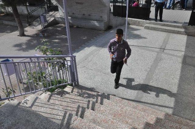 Balıkesir de 15 Bin &Ouml;ğrenci Sbs Sınavına Girdi 1