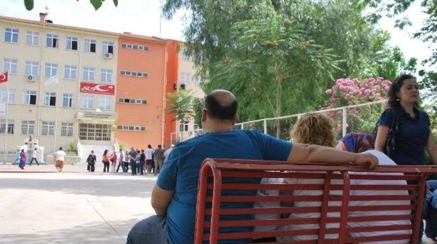 Aydın’da 13 Bin Öğrenci Sbs Heyecanı Yaşadı