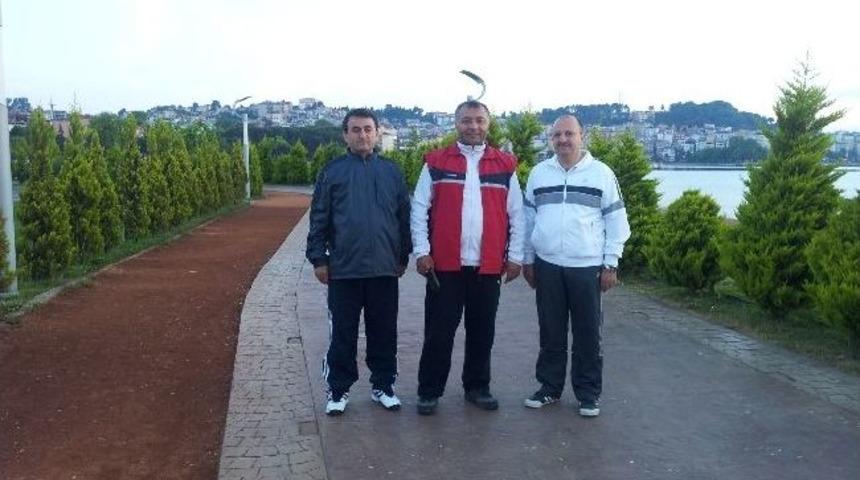 Vali &Ccedil;ift&ccedil;i, &Uuml;nye'de Ter Attı