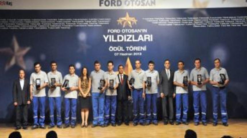 Ford Otosan Mavi Yakalı Yıldızlarını &Ouml;d&uuml;llendirildi