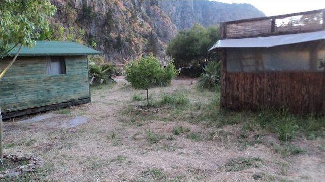 Vadide Kaçak Yapılara Yıkım Kararı 1