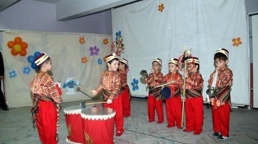 Suşehri Anaokulu &Ouml;ğrencilerinden Yıl Sonu Etkinliği