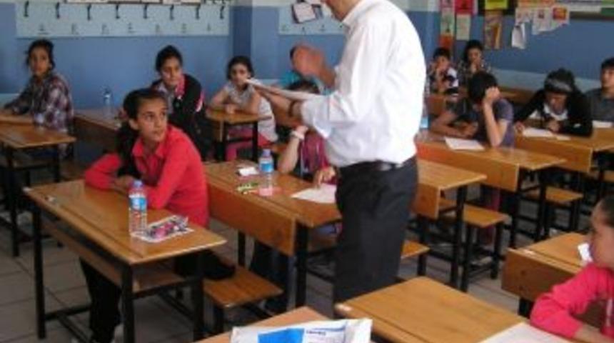 Malatya&rsquo;da 12 Bin 548 &Ouml;ğrenci Sbs&rsquo;ye Girdi