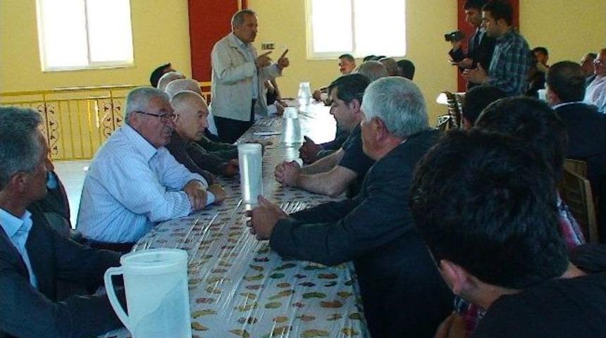 Ak Parti Doğanşehir İl&ccedil;e Danışma Toplantısı Yapıldı