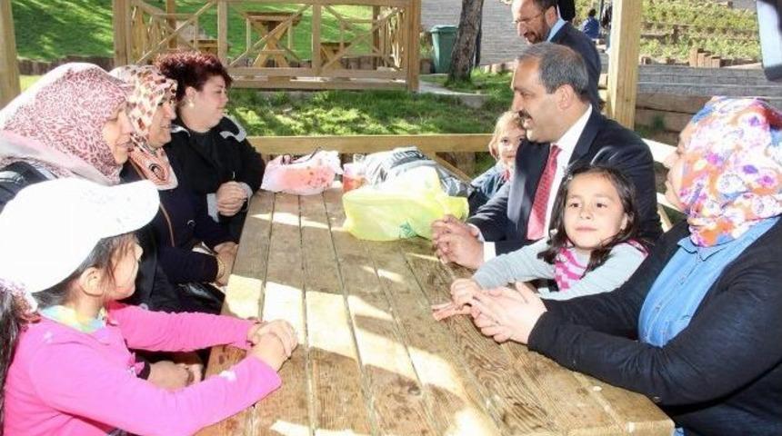 Paşafabrikası'nda Hanımlara Y&ouml;nelik Faaliyetler Başladı