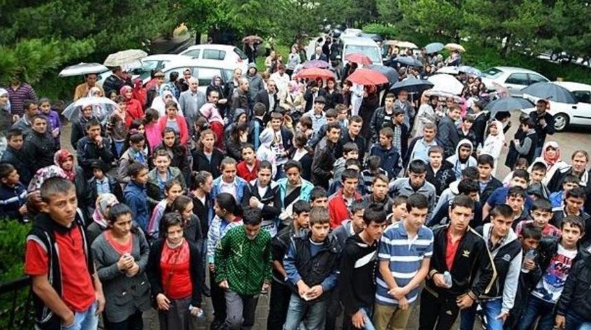 Tosya&rsquo;da Sbs Sınavı Sorunsuz Bitti.