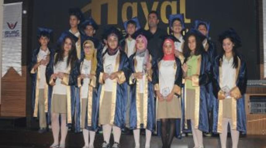 &Ouml;zel Bur&ccedil; &Ccedil;ukurova Ortaokulu 8. D&ouml;nem Mezunlarını Uğurladı