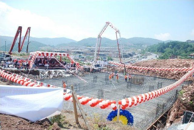 Ereğli&rsquo;de Şehirlerarası Otob&uuml;s Terminalinin Temeli Atıldı 3