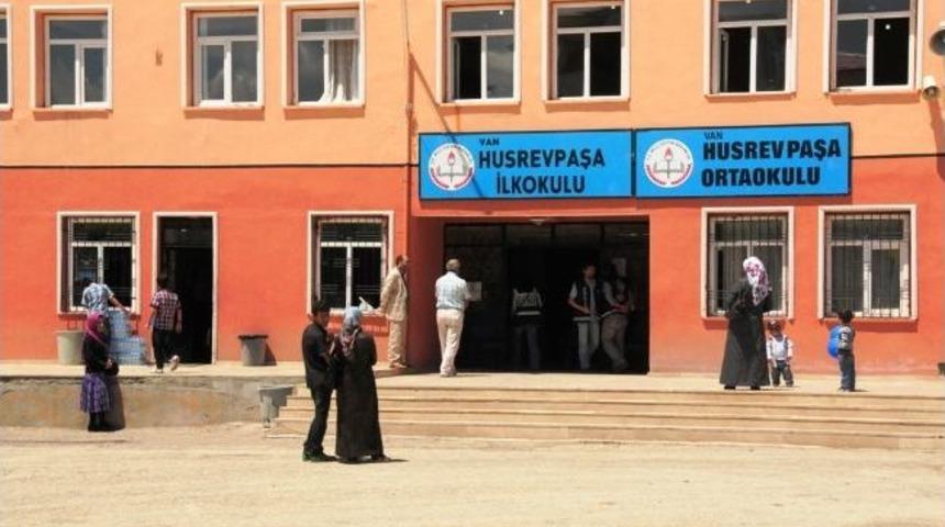 Van&rsquo;da 18 Bin 69 &Ouml;ğrenci Sbs&rsquo;de Ter D&ouml;kt&uuml;