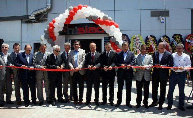 NİSİAD'ın Hizmet Yerleşkesi Törenle Açıldı