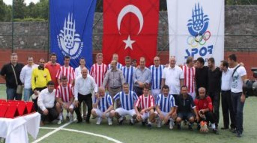 Spor A.Ş'nin Geleneksel Ş&ouml;hretler Futbol Ma&ccedil;ı Dudullu Spor Tesisleri&rsquo;nde Yapıldı