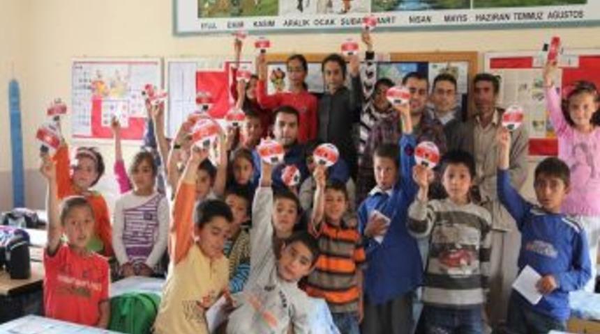 &Ouml;ğretmenim Klibine Bakanlık Desteği