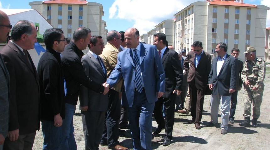 G&ouml;le'de Kapalı Spor Salonu İHL Yurdunun Temeli Atıldı