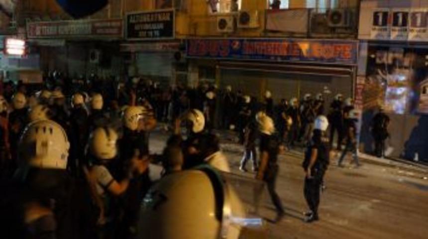 Adana&rsquo;daki Taksim protestolarında tehlikeli gerginlik
