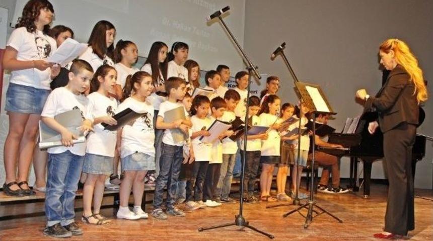 Konak Halk &Uuml;niversitesi&rsquo;nden Mezun Olanlar İş Kapısını Aralıyor