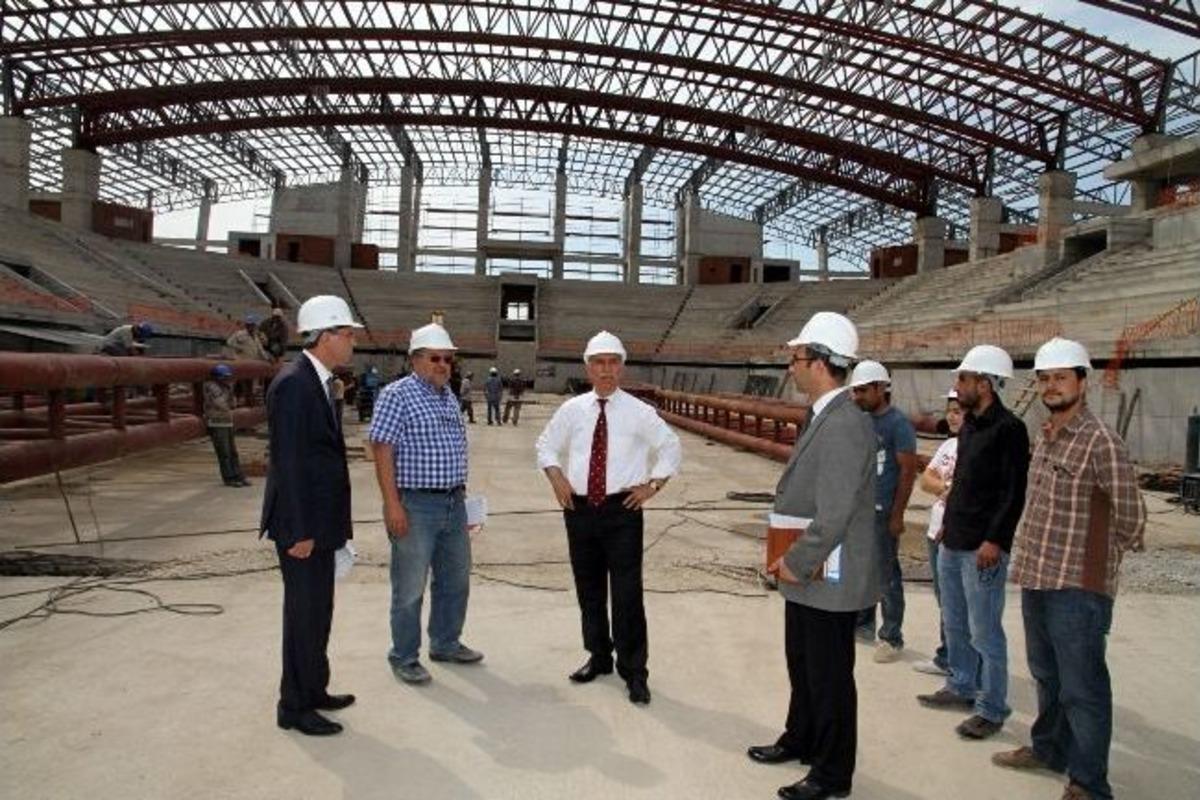 Bursa&rsquo;ya İki Dev Spor Kompleksi