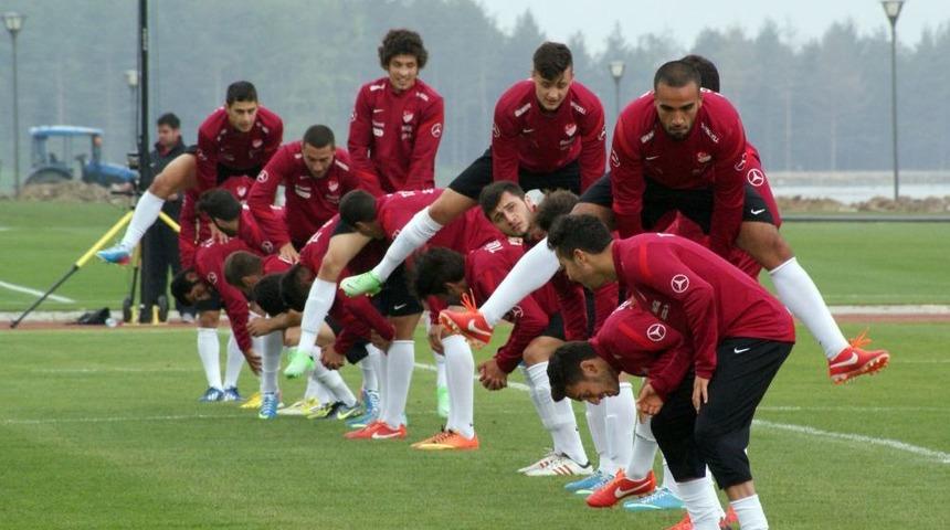 U20 Milli Takımı G&uuml;n&uuml; Tek Antrenmanla Tamamladı