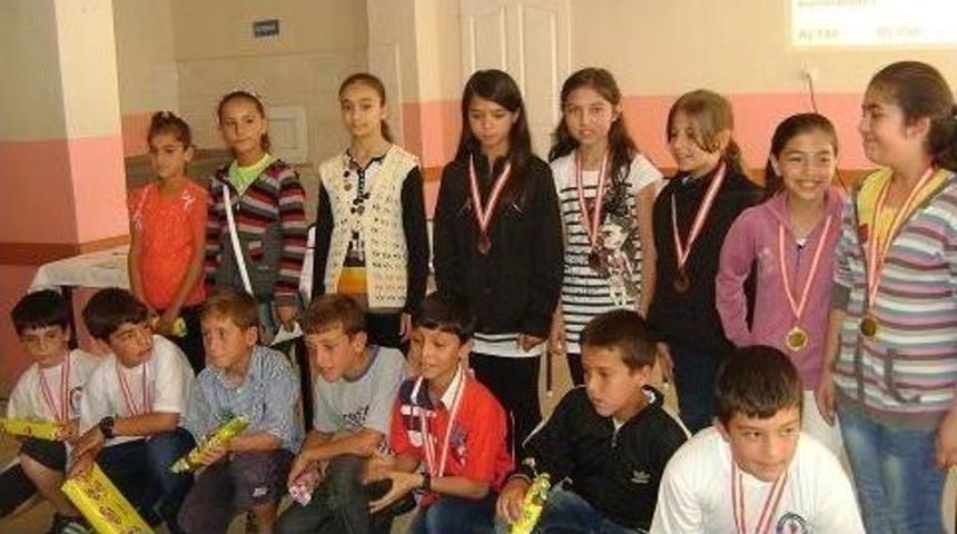 Balya&rsquo;da Ortaokullar Arası Matematik Yarışması