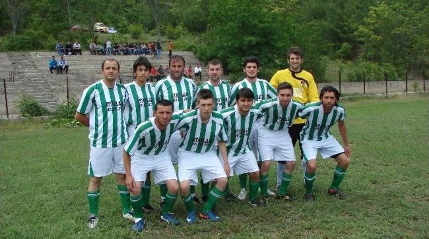 &Ccedil;atalzeytinspor Şampiyonluğunu İlan Etti