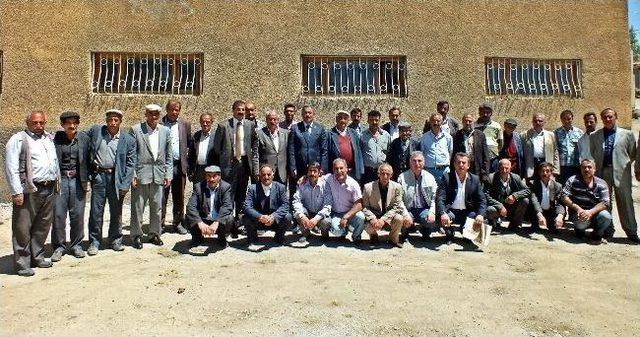 Ak Parti Heyetinden K&ouml;y Ziyaretleri 1